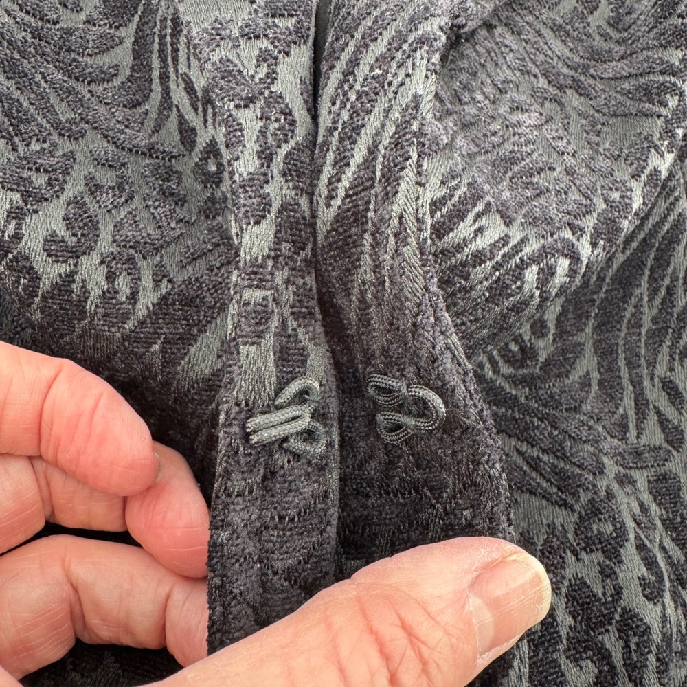 Chico's Black Velvet Animal Print Coat 1 M Whimsigoth Goth Witchy Dark Romantic - Picture 5 of 13